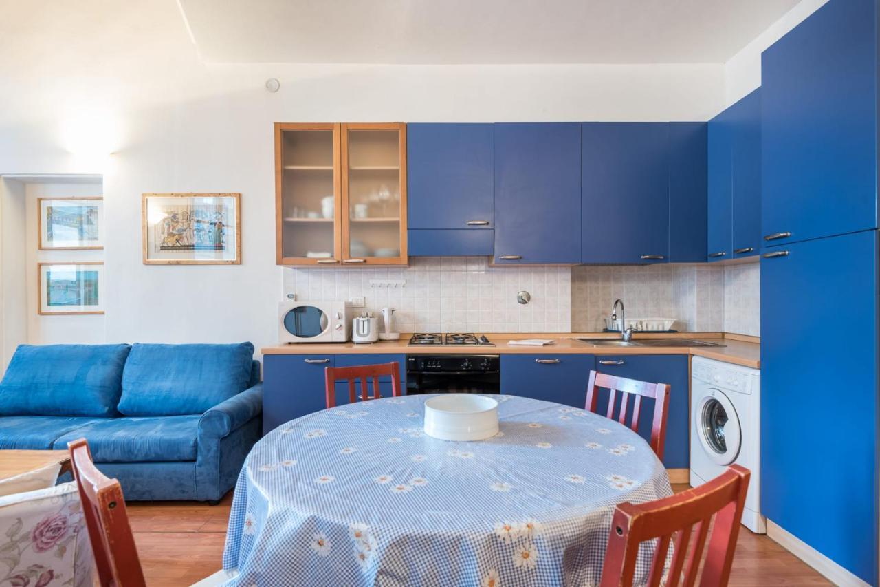 Lovely Loft 2 Steps From The Cathedral In Флоренция Екстериор снимка