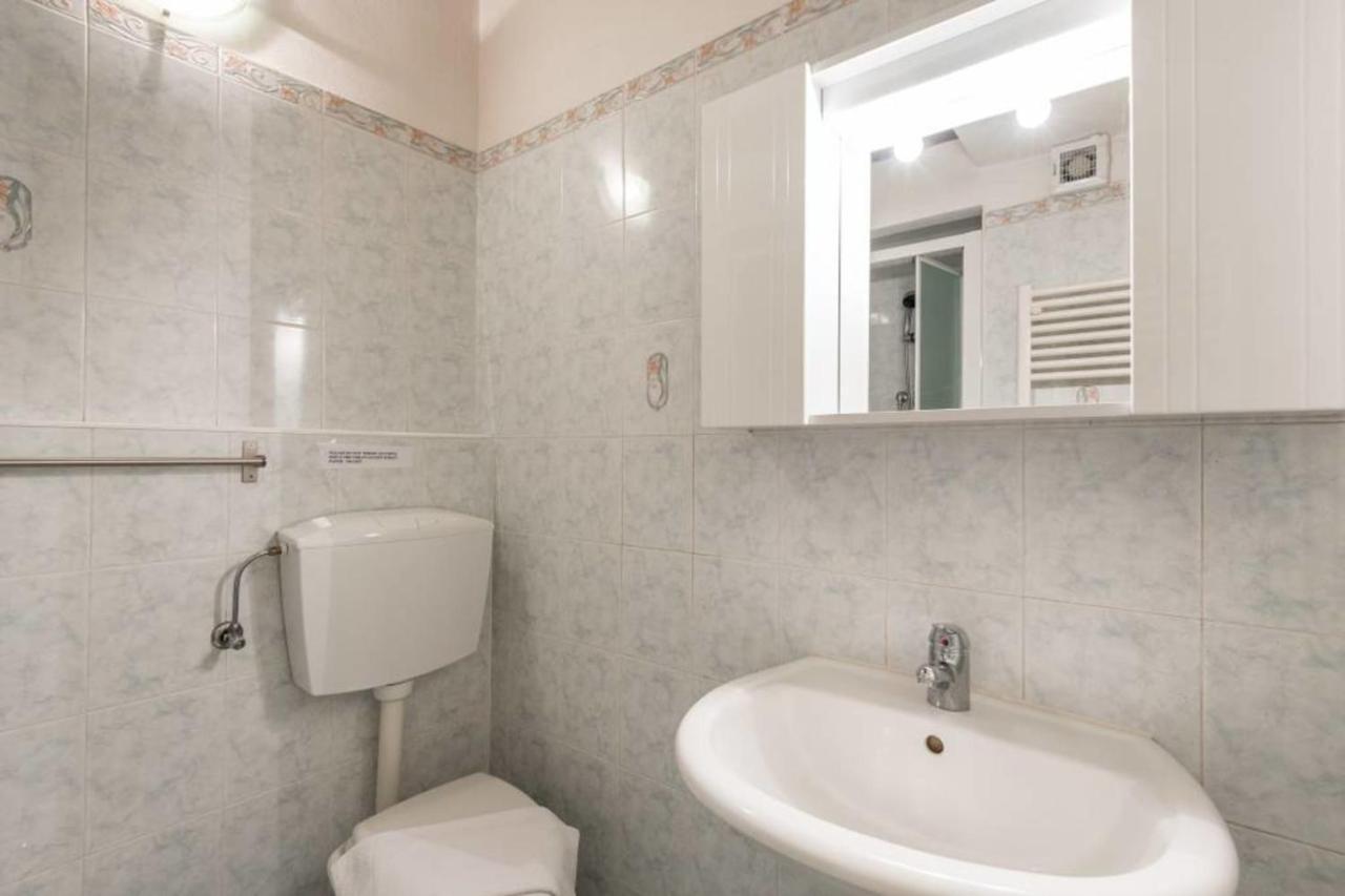 Lovely Loft 2 Steps From The Cathedral In Флоренция Екстериор снимка